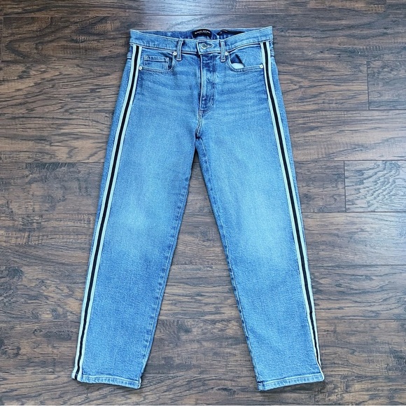 Banana Republic • Mid Rise Straight Jeans light wash black blue side stripe - Picture 2 of 9